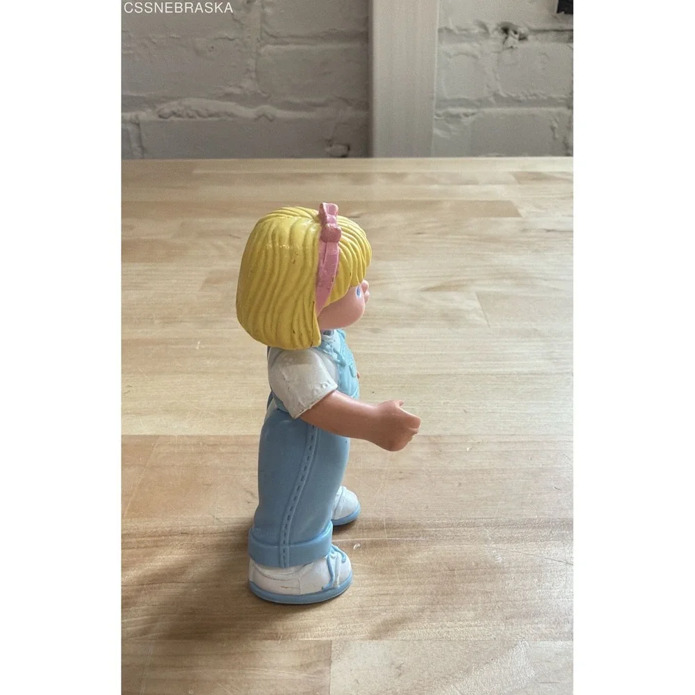 Fisher Price Loving Family Dream Dollhouse Blonde Girl /Blue Bib Overalls 1993